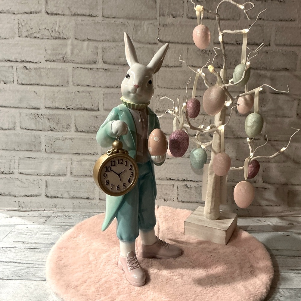 TOPHAT & TAIL Rabbit Holding Clock Statue